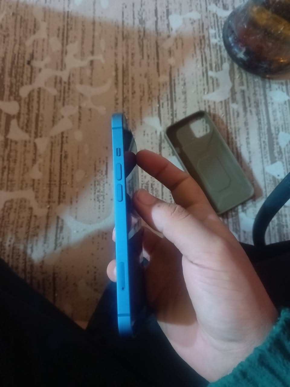 ايفون 13العادي باله الجهاز يخبل ما مفتوح ولا ملعوب بي جهاز على وضع شركه بعده بطاريه 93 ذاكرته 128 نموذج mجهاز ب الشحن يطول من يوم الى ٥ايام بدون شحن وأكثر هم من ٥ايام بس محافض عليها كلش ما شاحنه لل١٠٠ جهاز يخبل يخبل سعر 550 وبي مجال العنوان بصره زبير
***********
