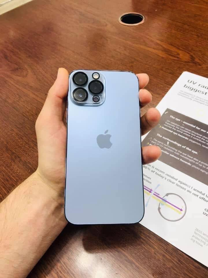 السلام عليكم
📱13 برو ماكس تك سيم كارت
ذاكره 1 تيرا
🔋بطاريات 88 ممبدله ولا مفتوح الجهاز
نضافه الجهاززز 100/100 وتر بروف جهاززز مكفول لامفتوح ولا مبدل بي شي شرق اوووووووسط  
الموقع/ بغداد المنصور
رقم الهاتف /*********** واتساب 
ملاحضه/ ضمان 7 ايام
