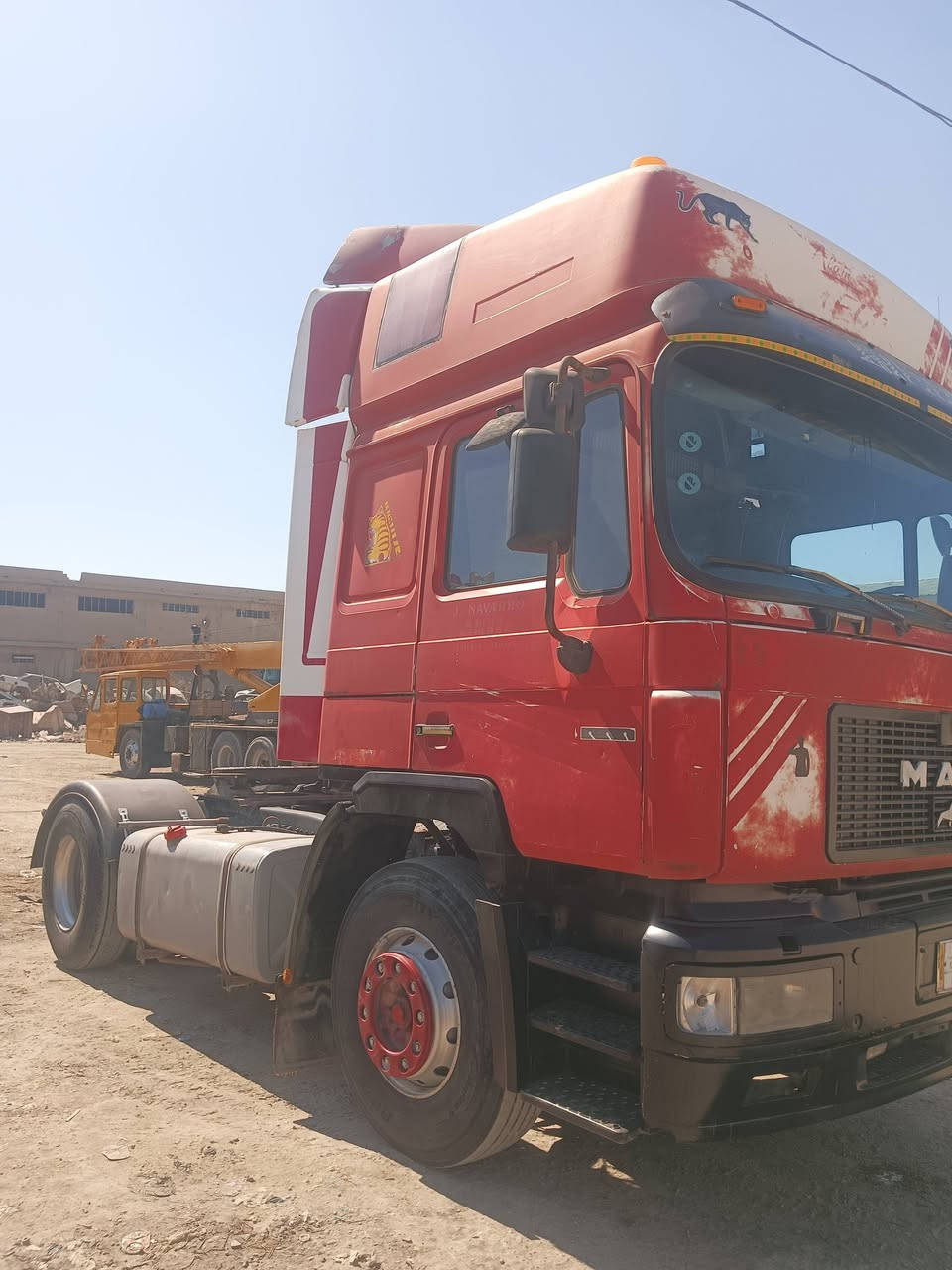 سلام عليكم مان صقر البيع موديل 96رقم الانبار مربوطه عربانه كامله مناقصها شي مكانهاا الانبار فلوجه ***********/////***********
