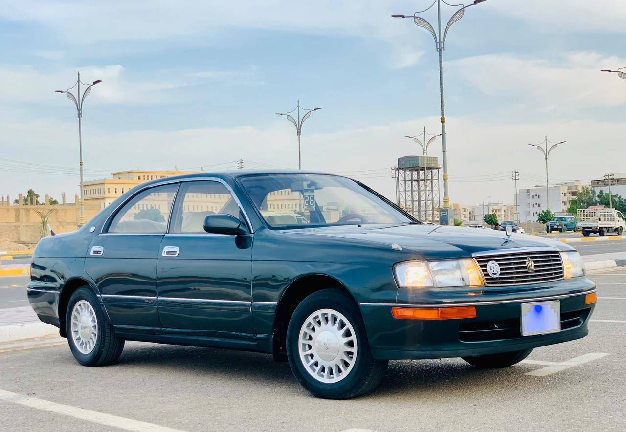 السلام عليكم ورحمة الله 
للبيع بطه متصل لون زيتوني موديل 1993 رقم بصره تحويل مباشر 
گير ومكينه 2500 شرط النظافه 
السياره كفاله عامه من كص ونقل وعيب وضربه واصوليات فقط رشه جماليه اثر جراد مابيها قطره معجون السياره جاهزه من دواخل حاويه تبريد ثلج ❄️ تخم تاير حداديه كهربائيات كلها شغاله ويل بچم بك لايت ادامه جديده باتري داينمو سلف مامخلي بيها نقص مال جناي مكان السياره كربلاء السعر 50 وبيها مجال بسيط 
للاتصال،، ***********

