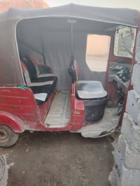 تكتك للبيع 2016   بثنين ونص  كامله وشغاله  اورق مو رقم بغداد زعفرانيه ...