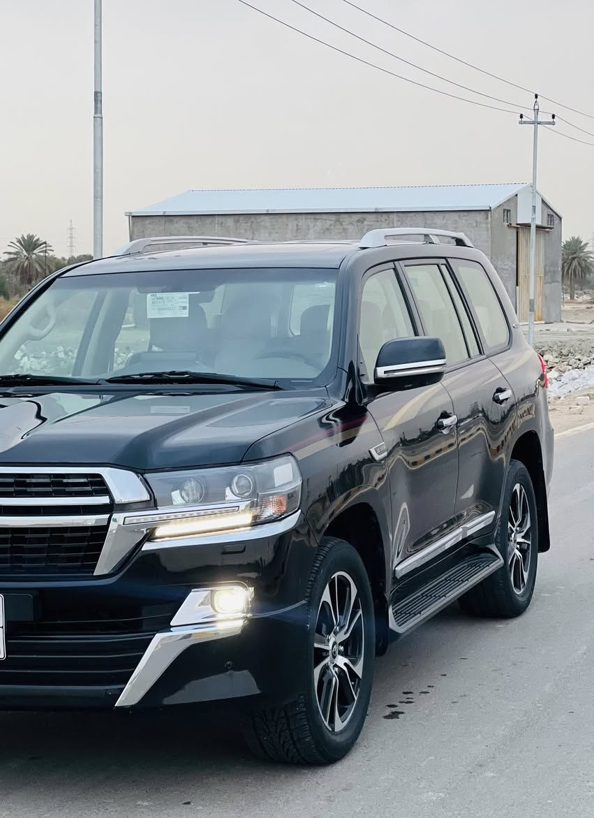 لاندكروز 21فول مواصفات رقم اربيل ماشيه 55 الف مكفوله من الصبغ والبارد
***********
