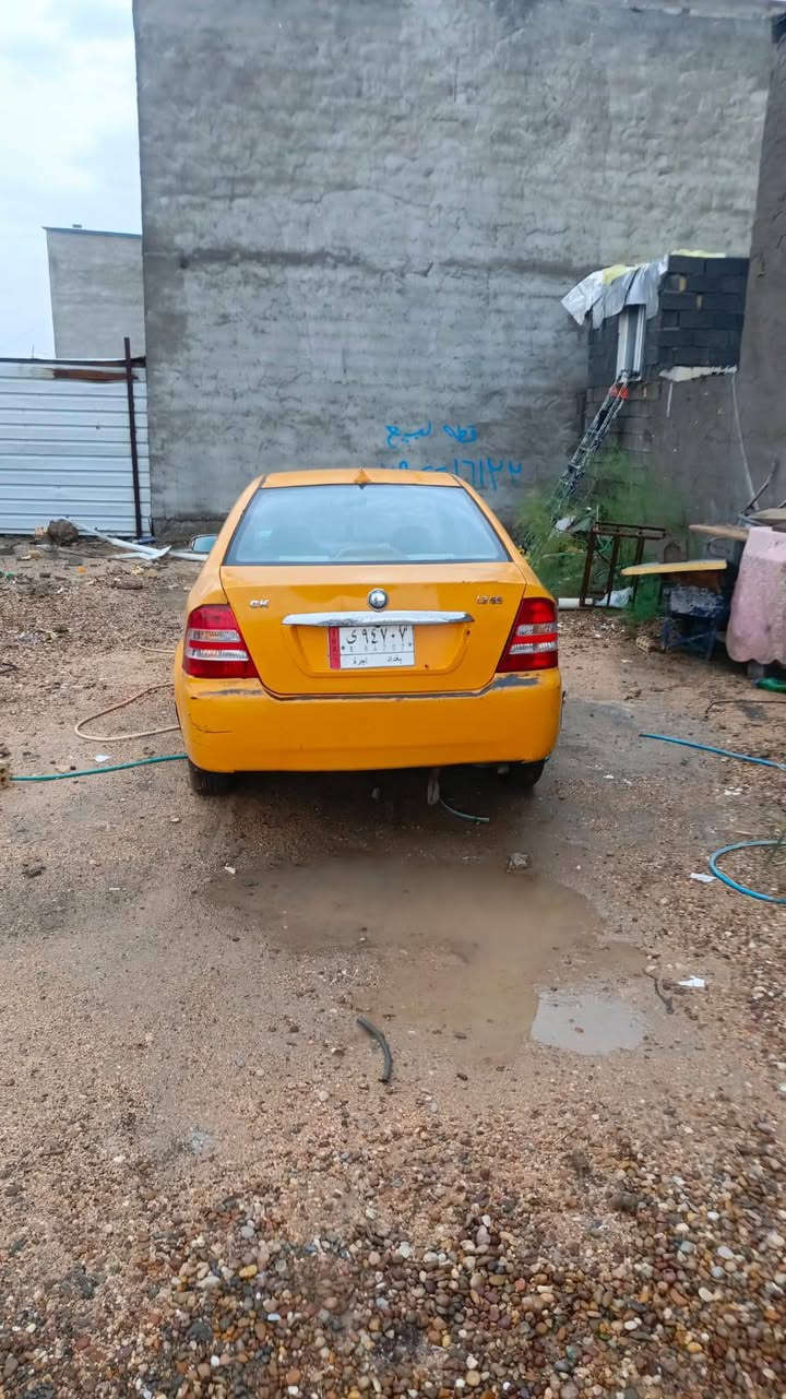 جيلي سيكي مال مصرف ابيعه حديده تتكفل سرقه وعشائر السعر 8 ورقات السياره شقاله رقم التلفن ***********
