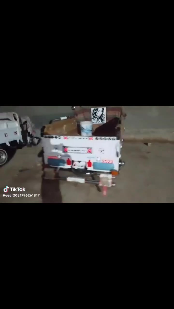 ماكومنافس.هاي٢٣علاكل٢٤او٢٣ام.اركيبه.ضاع.صيتج🤣🤣


**إذا كنت صاحب هذا الإعلان وتريد حذفه لأي سبب، رجاءا أرسل رسالة إلى الدعم الفني**