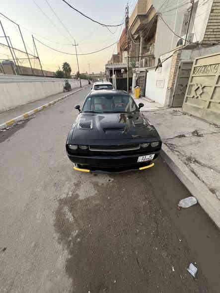 الهم صلي على محمد وآل محمد 🤍
سلام عليكم شلون الشباب 
للبيع دوج جالنجر 
مديل 2014 
لون اسود ملكي 🤴 
موصفات : معروفه مال v6 ميحتاج اذكرهة 
السياره مشالله كلش نضيفه مناقصهة شي
تبريد ثلاجه مال موته 
كير مكينه جديد وخير من الله 
لايت زنون 
تحديث البكلايت شكل جدبد 
عليهة ويل اصلي مال srt
شاشه تاب 
سيتم صوت 
غرفتهة نضيفه حلوه 
عليهة وشم كلش مرتب وحلو احلا من الصور بهواي 
حادثهة بجم واعندي صور الحادث 
وهنا بل عراق صار بيهة 4  قصع وعندي سونارهة 
محدث البنيد ول دعاميه مال rt
الصدر 70 بل ١٠٠ 
مشروع وطني هزه جديده باسمي 
السعر114 وبيهة  مجال للشراي انشالله واسف ع اطاله 
*********** 
***********
