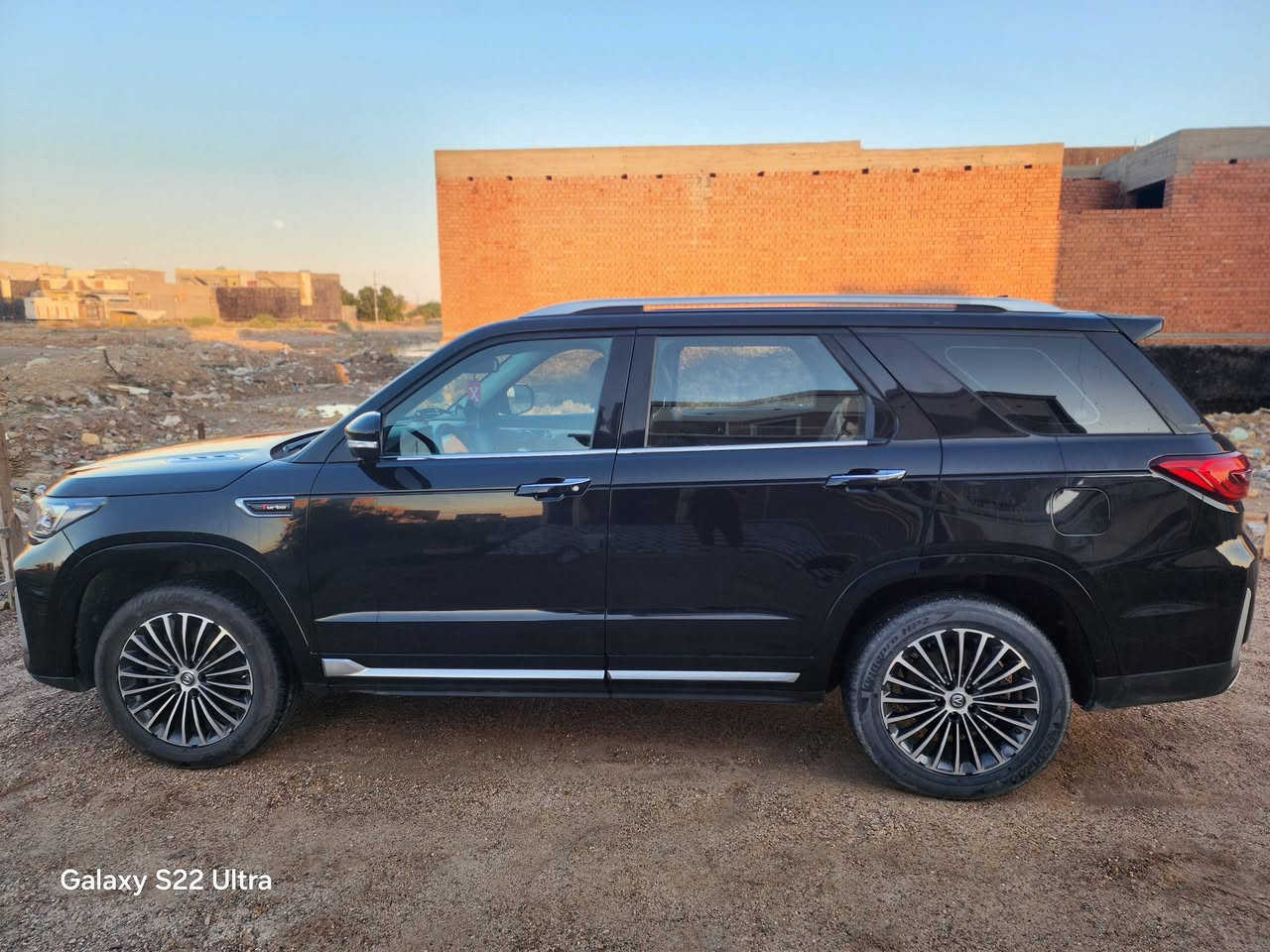 السلام عليكم شانجان CS95 2022
فول موصفات رويل 
ماشية85
سيارة بحالة جيدأ جداً
لا يوجد فيها نقص 
المحرك مبدل جبنه ومبدل بلكات بسبب بانزين تعبان ابيع محرك مفتوح
سيارة نضيفة واحلا من صور 
مكاني الانبار السعر150بيها مجال حك جيه لا اكثر
مراوس بشي اقل حسب قناعة
***********
