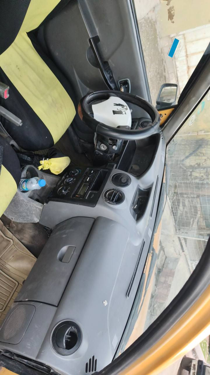 سايبا موديل 2012
گيرو مكينه ي به شرت 
سنه وي به شرتي حاسيبه و ئه وليات سنه وي پلاستيكه 
سعري 14گلا خوار بازار 
گورينه وه ناكم شوين ;چمچه مال 
***********
*********** شمشمل, السليمانية
