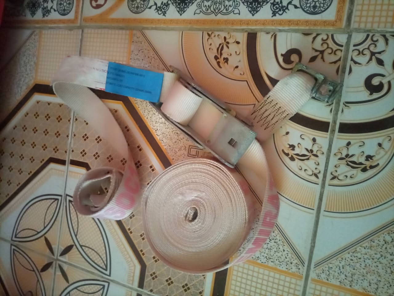 دواشگ 2، سفيفه 15متر وتكمه كلمن وسعره


**إذا كنت صاحب هذا الإعلان وتريد حذفه لأي سبب، رجاءا أرسل رسالة إلى الدعم الفني**