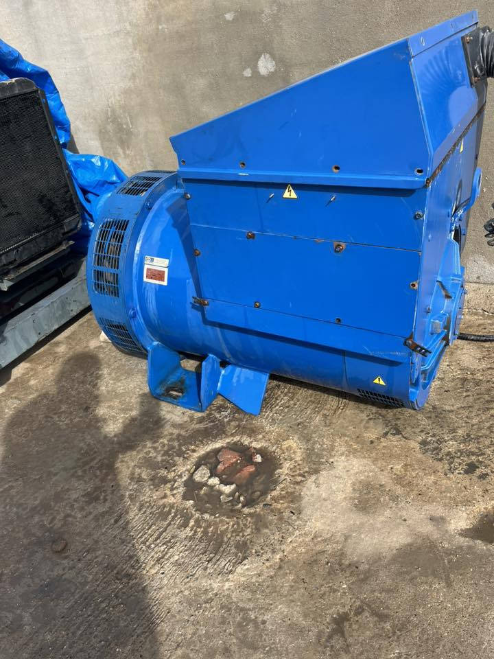 توليد 550 kva مال بيركنز
موديل حديث شرط وضمان بلاد 
*********** كركوك

