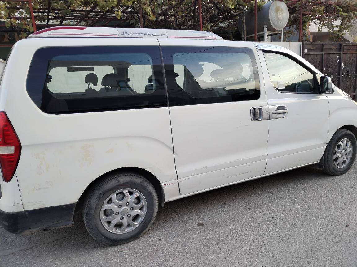 هۆندا ستارێکس مۆدێل 2011
چوارپارچه سبوغ ، ژمارەی تابلۆ نوێیە ، سەنەوی نوێیە تا 2028  ، نرخ 175گەڵا ڕەقەم سلێمانی 
دوو سەرپێچی 70000 ی لەسەرە دوای معاملە سەرپێچیکە دەگەڕێنینەوە .

ژمارەی مۆبایل 
***********
***********
*********** أربيل, العراق
