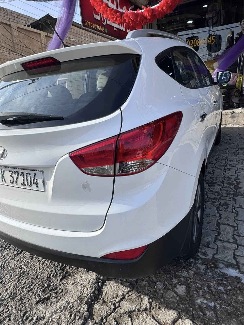 توكسان  خليجي موديل 2015
رقم بغداد نكليزي تحويل موباشر مواصفات بنرامه 
ماشيه 75 حقيقي شرط الفحص كفاله عامه فقط بارد قليل الباب الوره سايق 
سعرها 160 مكاني النجف الاشرف ***********
