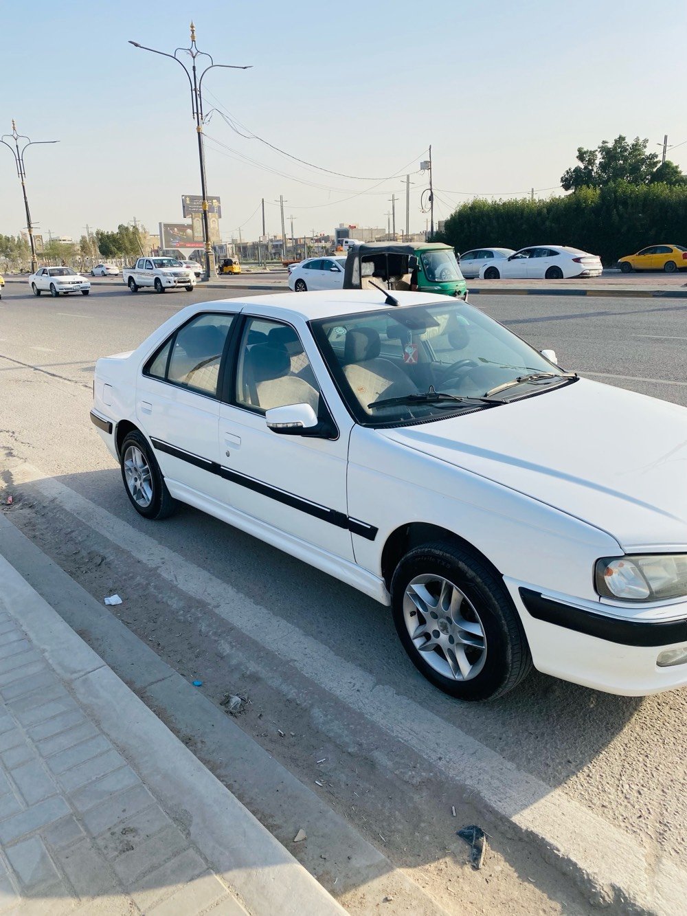 بيجو بارص 
موديل 23
محرك كير مكفول 
ماشيه 69
مكفوله ماعده بارد قليل بالجاملق الخلفي قرب البك لايت
السياره اقساط بسم موضف
جاهزه من كلشي  
حساسات كامره شاشه كبيره
العنوان البصره شط العرب 