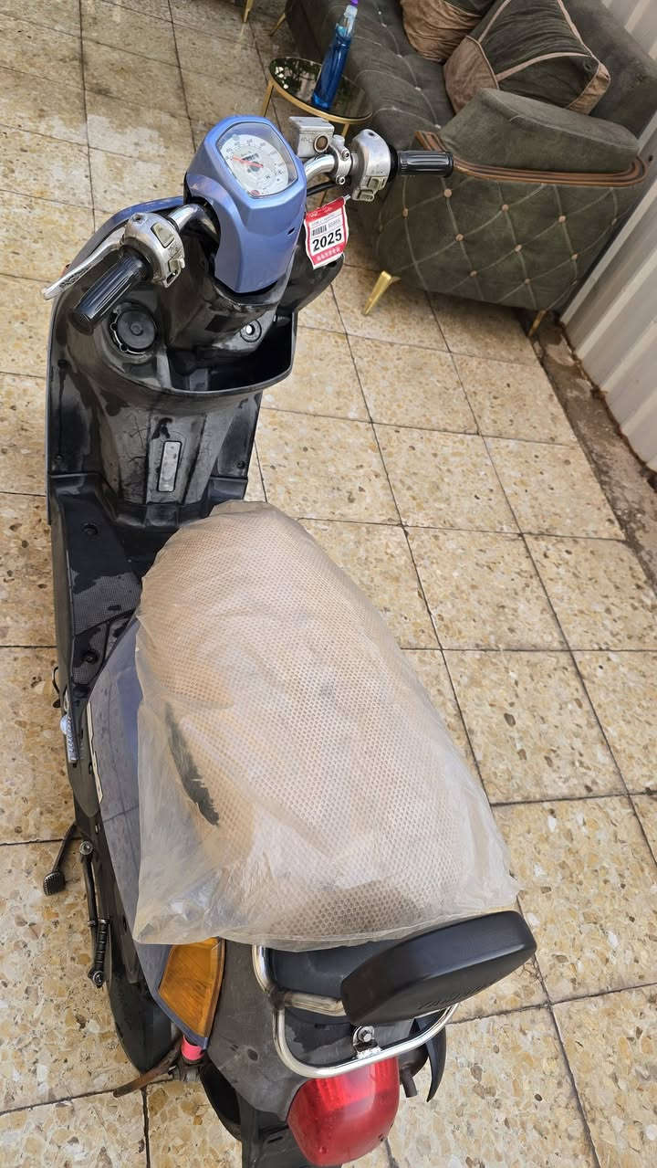 سلام عليكم دراجة للبيع بوليس كابريتر مكينة فول مامفتوحة دراجة حيل نضيفة السعر650
مكانها بغداد المحمودية ***********
