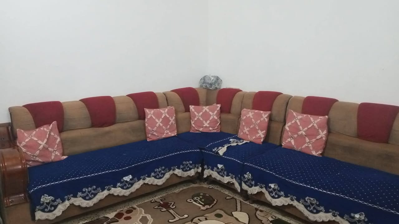 ديوان 10مقاعد السعر 150وبي مجال


**إذا كنت صاحب هذا الإعلان وتريد حذفه لأي سبب، رجاءا أرسل رسالة إلى الدعم الفني**