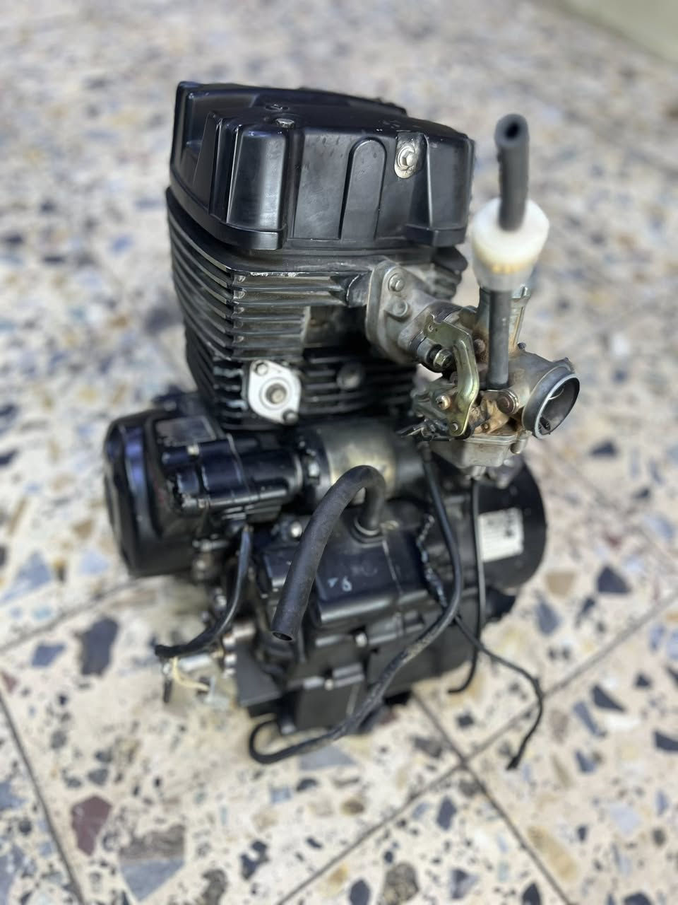 محرك دايوان نفخ مستعمل
مبدل 
بولبرن كير 
شفت هندر


**إذا كنت صاحب هذا الإعلان وتريد حذفه لأي سبب، رجاءا أرسل رسالة إلى الدعم الفني**