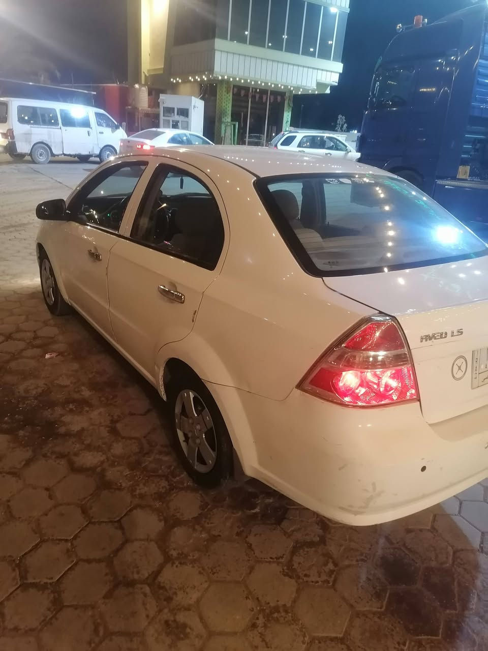 افيو خليجي مديل 2009 خصوصي رقم نجف السياره بيه جاملغ امامي بدون ضربه كفاله من الضربه فقط جاملغ وباقي كفاله عامه كير مكينه حداديه كوله جديد مكينه1400 كيراوتو تبريد شغال سنويه 27 مكان السياره نجف مكتب الرشيد السياره جاهزه علخير مصفره غرامات السعر ب73 وبيه مجال بسيط الاستفسار ***********
