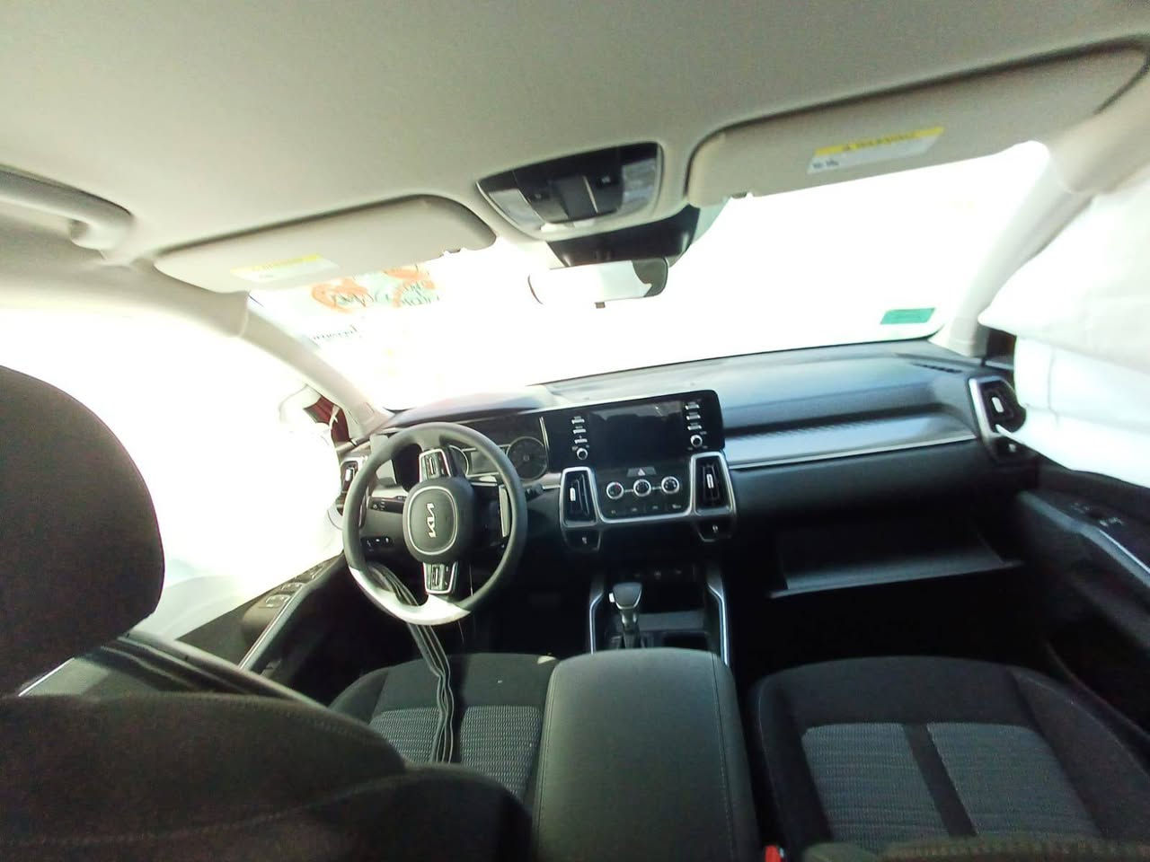 السلام عليكم
سورينتو موديل 2023 وارد امريكي كندا الضرر مثل ما موضح بالصور المحرك 2500 ..4 سلندر مواصفات معروفة حساسات ورادارات كاميرا خلفية محدد سرعة ومسار واي فاي بلوتوث كاربلي وشغلات هواي بعد وضررها جدا بسيط ولون كلش حلو مميز رقم بغداد ماشي 46 الف سيارة كاملة ومرتبة 
السعر 260


**إذا كنت صاحب هذا الإعلان وتريد حذفه لأي سبب، رجاءا أرسل رسالة إلى الدعم الفني**