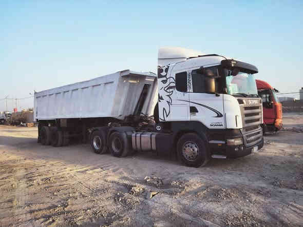 إسلام عليكم سكانيه للبيع رأس وعربانه رأس موديل 2009 معلايه 17 رقم بصره محرك 6 انجكسن  كير كهربائي مجموعه ورده سبرنك باج بطن بلاد سياره جاهزه للعمل تخم تاير رأس وعربانه مكفولة كفاله عامه سعر 450 كامله العنوان البصره قضاء الدير الاستفسار ***********
