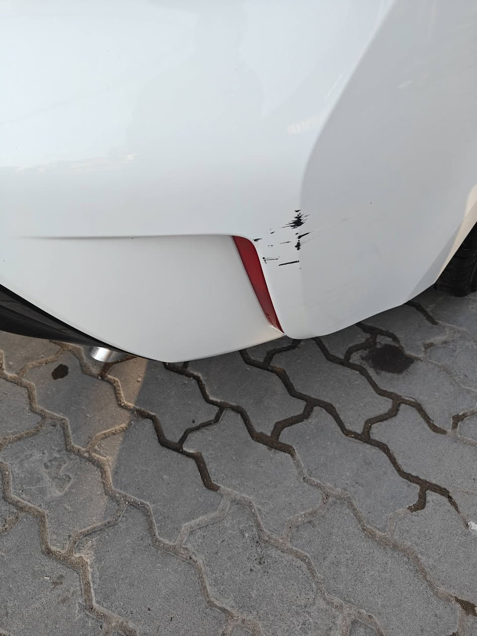 كورلا مديل 2025 
هايبرد ماشيه 35
سعر 151
رقم *********** 
بغداد
