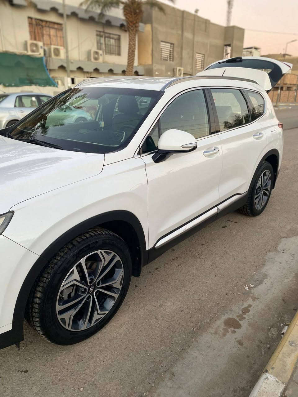 من رخصة صاحب الكروب سنتافي موديل ٢٠١٩ للبيع للاستفسار أكثر الاتصال على الرقم ***********
