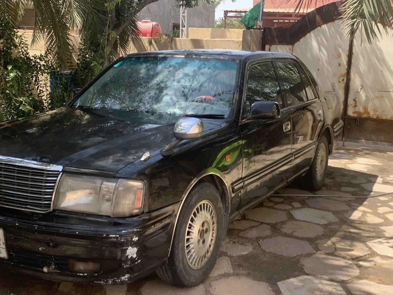 راس الثور تكم مديل 99 السياره بيهه ضربه بالتكمه الخلفيه ومعمره تبريد ثلج 4 دكم دواخل جديد مثل ما واضح بالصور السياره يحتاجلهه سمكره للأرباع وحداديه مكينه نضيفه وحلوه vvt 3000 كلاص اسود مكفول من الگص والنقل السعر ٨٠ وبيهه مجال مكان السياره بصره ابي الخصيب للأستفسار ***********
