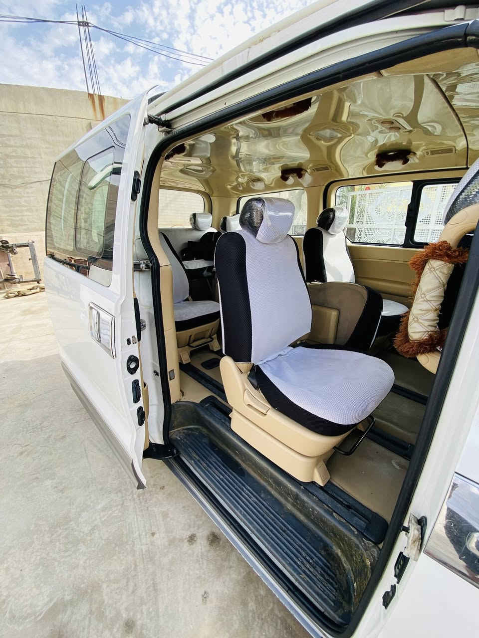 ستاركس 2016 بانزين +غاز شمالي سنويه لل2027  صبغ ب كوريا باب سلايت وجاملغ كير  ومحرك كفاله جديد المكان اربيل + كركوك 
السعر 180$   للاستفسار ***********
***********
