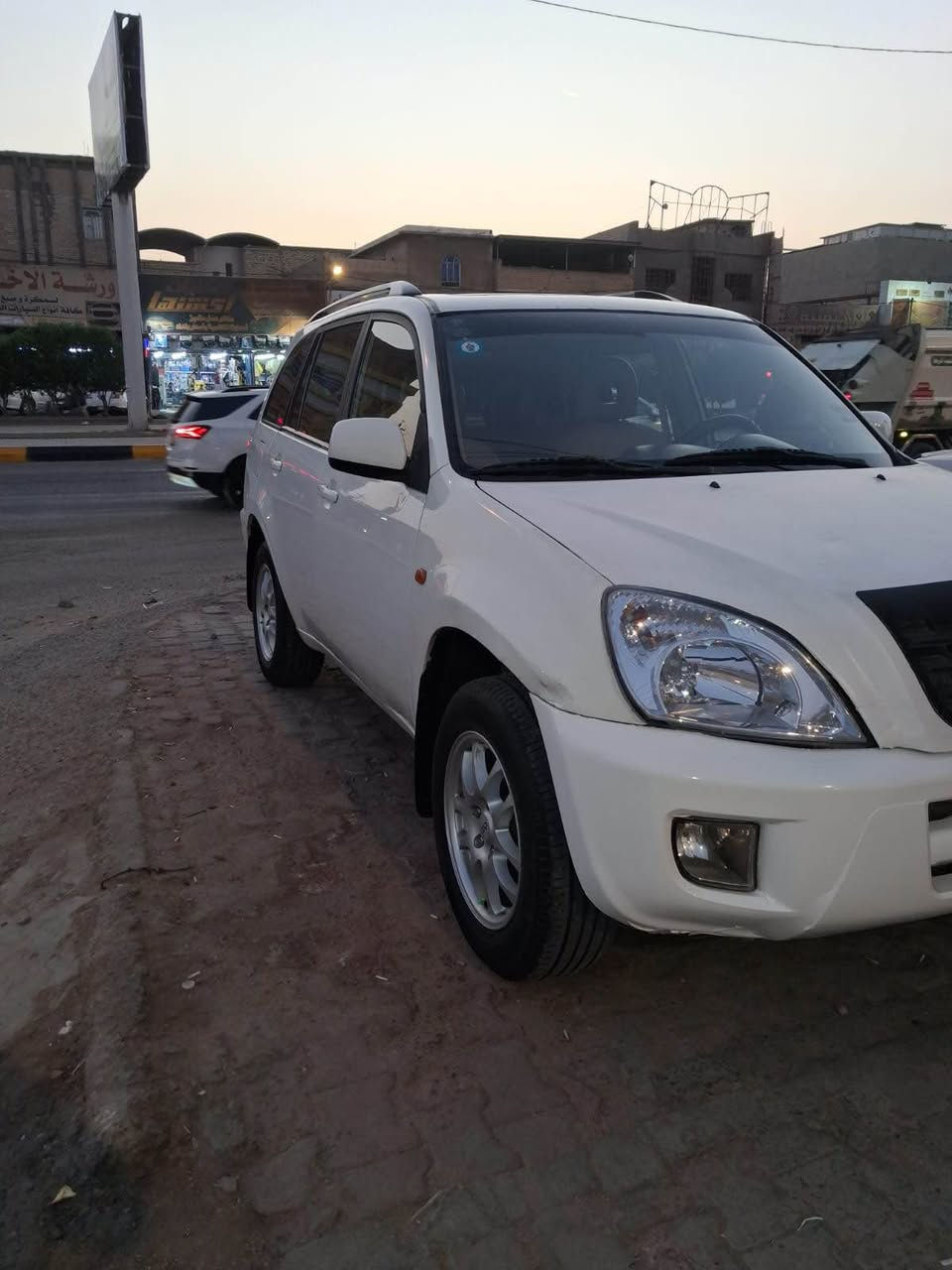 تيكو 2012 للبيع نظيفه وحلوه وبلاديه وما نقصه شي كلشي شغلل بيه تبريد كهربائيات محرك وكير بلاد  رقمه البصره نكليزي باسمي تحويل ثاني يوم  مكاني البصره حي الزهراء 
***********
السعر 60 وبيها مجال البصرة, العراق
