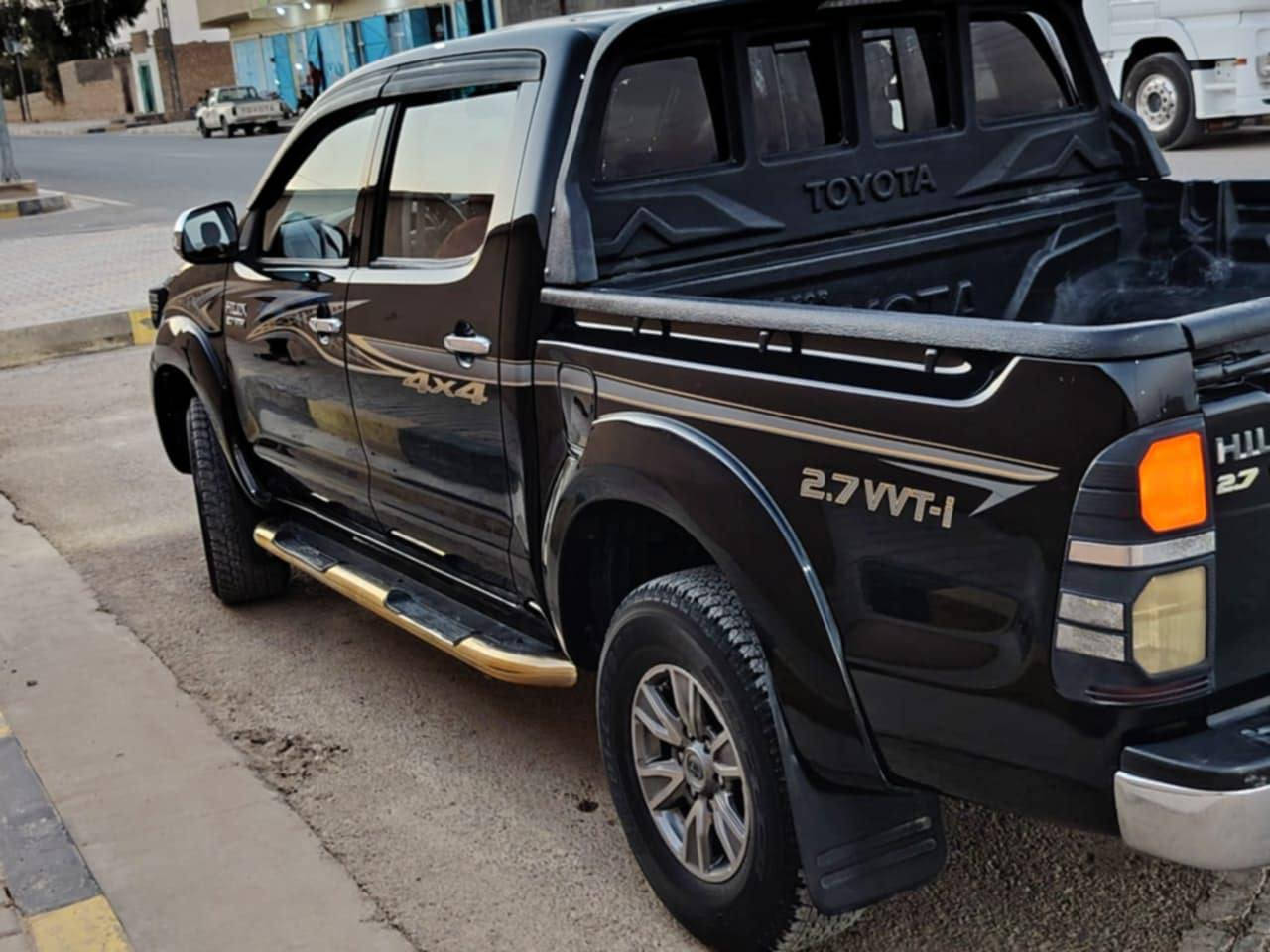 للبيع هايلوكس تيوتا 2015 كويتي فورويل رقمها اربيل باسمي شرط التحويل كير عادي فول مواصفات شاشه تحكم استيرن جهتين  امري شفط واشاير بالمري  كامره حساسات خلفيه  سنويه الى 2030 ماشيه 200 شرط لاتنقيص ولا تبخير مكاني حديثه بروانه الاستفسار *********** ترهم مراوس على بيكم  ناصي  من 2020 وما فوق
