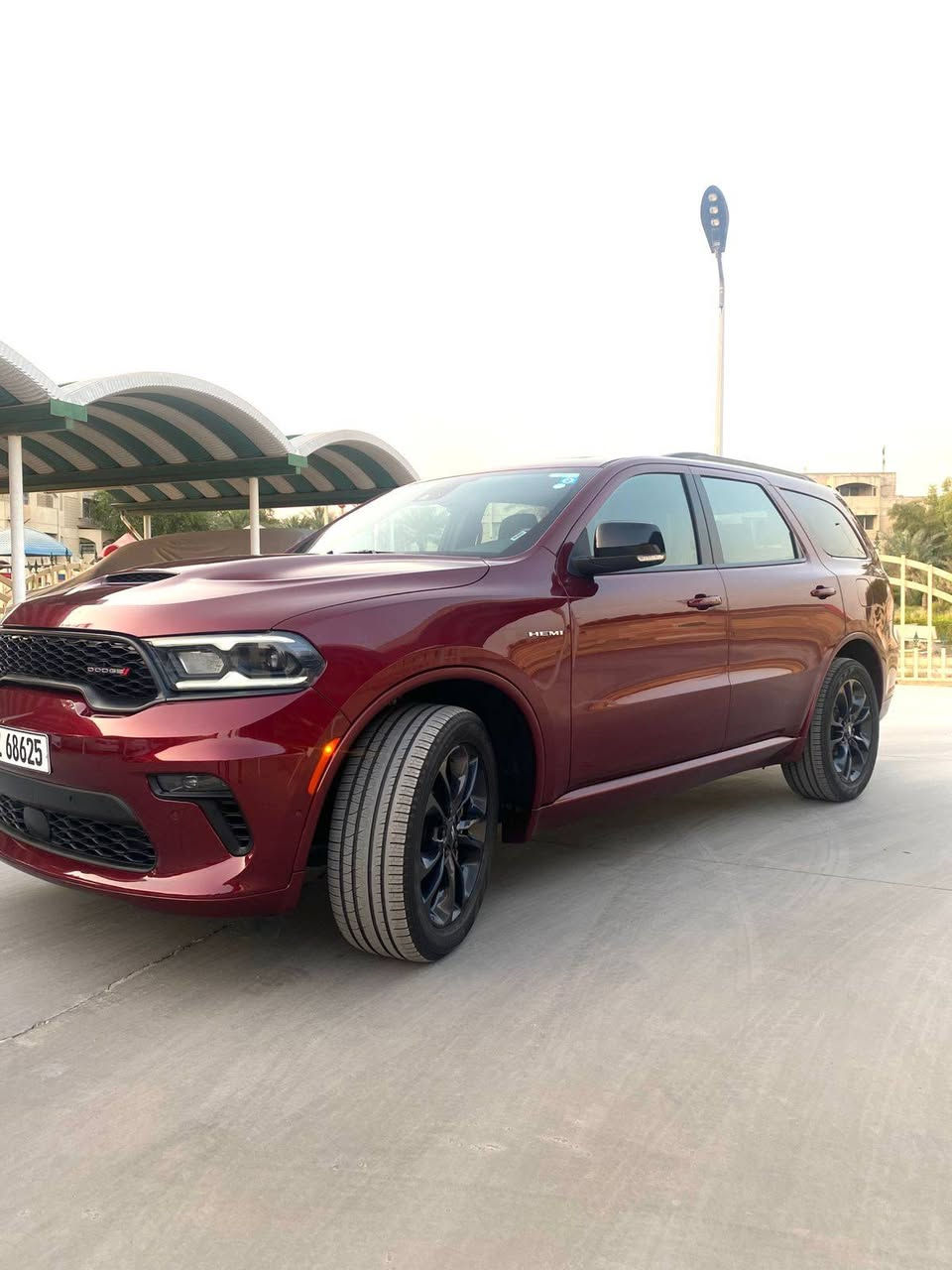 السلام عليكم
دوج دورنكو  2023            RT plus 

كلين تايتل بدون اي ضرر ‼️

الحادث سرقه كما موضح في الصور 

مكفوله كفاله عامه ‼️ 

مثل ما موضح بالسونار

رقم بغداد الانكليزي  ب اسمي 

فول  مواصفات  للاخير ‼️

مكينه 8 سنلدر 5700 المرغوبه 

كير 8 نمر 

بصمه 

تشغيل عن بعد 

شاشه  ابل كار بلي+ اندروريد اوتو 

كامره خلفيه دواره 

فتحه سلايد روف  

شاحن وايرلس 

حساسات اماميه خلفيه  

دفع رباعي 4x4

رادار امامي  مانع تصادم 

رادار جانبي  النقطه العمياء 

رادار خلفي  توقف ذاتي 

مثبت سرعه 

مانع خروج عن المسار 

كشنات جلد 

خزن وضعيه كشن السائق 

تحكم كشنات كهرباء 

7 راكب

3 قطع تبريد 

تدفئه + تبريد كشنات

تدفئه كشنات خلفيه  

تحكم بتبريد السائق والراكب منفصل 

تدفئه ستيرن 

تحكم ستيرن جهتين  

سماعات هارمن 

انوار Led 

كشافات ضباب 

ويل 20 

صندوق كهرباء 

شفتات ستيرن  

وضعيات قياده 

 sports-eco-comfort

وبعد بيهه هواي موصفات
 

السياره نضيفه جدا  ما ناقصهه برغي 

المكان بغداد زيونه 

السعر 410 وبي مجال للشراي 

***********
