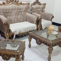 ٣ قنفات كبار • كرسين • ٣ طبلات