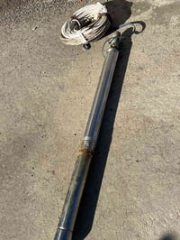 غطاس ثلاث حصان مع واير 100متر  مستعمل  شهر واحد السعر  370  رقم التواص...