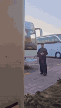 بسم الله الرحمن الرحيم على بركة الله نبدأ بأستلام الجوازات والمقاعد محدوده في رجب شعبان

عن الإمام الصادق (ع) أن أفضل العمرات هي عمرة رجب، وأنها تلي الحج في الفضل

العمرة في شعبان فيه تكفير للذنوب وتقوية العلاقة بالله. 

عمرتان في رحله واحدة عمرة  ورجب وشعبان… كلشي علينا بس صوغتك عليك
المقاعد مع شركة اجنحة المثنى محدوده جداً
لضمان جودة الرحله وتميزها 
📅 موعد رحلتنا القادمة: 2026/1/15

رحلات العمرة  براً:
السعر٩٥٠ الف نقداً
يوجد نظام الاقساط على الماستر كارد
----————————
⬛ مميزات رحلة العمرة براً:
بإشراف المتعهد: محمد الوهامي
✅ الانطلاق والعودة من وإلى مقر الشركة
✅ الإقامة في فنادق مميزة:
🔸 المدينة المنورة: فندق مجاور للحرم النبوي
🔸 مكة المكرمة:  (البر في محبس الجن أوو في العزيزية)
         
✅ 3 وجبات طعام
✅ 3ايام ليلتين  في المدينة + 6 ايام في مكة
✅ زيارات دينية كاملة للمزارات في مكة والمدينة
✅ رحلة سياحية اختيارة إلى جدة( على حساب المسافر) 
✅ باصات حديثة ومريحة
✅ إشراف إداري وديني كامل مع مرشدين أكفاء

🎁 هدايا مميزة لكل معتمر:
▫️ حقيبة كتف
▫️ كتيب "المهم في العمرة"

🔰 كل شي علينا... بس صوغتك عليك 🔰

📌 المستمسكات المطلوبة للتسجيل:
▪️ جواز سفر نافذ
▪️ صورة شخصية بخلفية بيضاء

📞 للحجز والتسجيل:
يرجى إحضار الجواز والصورة إلى مقر الشركة،
أو إرسال صورة الجواز عبر الواتساب على أحد الأرقام التالية:
 ***********. اتصال ووتساب                                                
***********. أتصال ووتساب
***********  فقط اتصال 

📍 موقعنا في المثنى(السماوة):
ملاحظه ليس لدينا فرع ثاني او مندوب خارج الشركة
تسليم الجوازات حصرا داخل الشركة 
شارع النادي الرياضي مقابيل حديقة النور ومندي عدن
