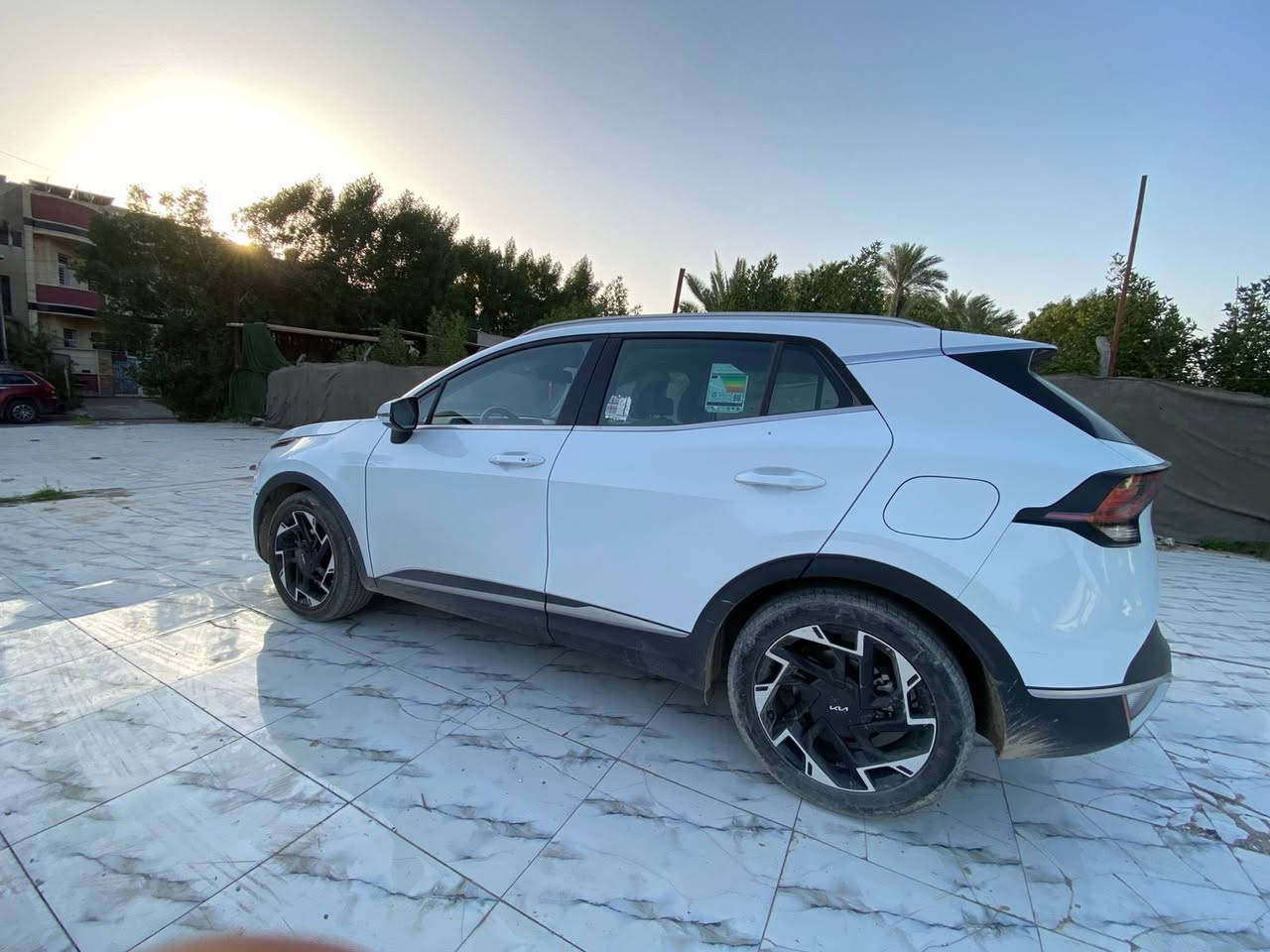 سبورتج 2024
ماشيه 65 الف
صبغ ربع بنيد اثر طابوكه 
كفاله السياره من كلشي بسمي تحويل ثاني يوم
فول غده فتحه
عنوان بغداد شارع فلسطين
سعر 213 بيها مجال بسيط لشراي
استفسار ***********
