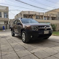 رينو داستر 2016 للبيع، محرك 2000 المرغوب و گير اوتماتيكي اعتيادي 4 سرع...