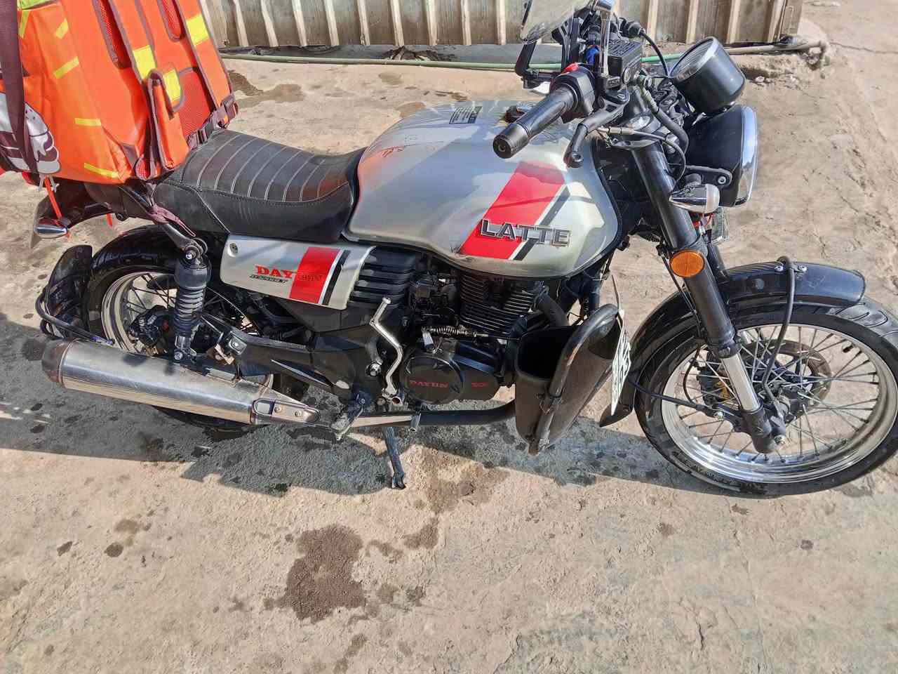 ديوان لاتي مفكوله كفاله عامه برغي ما مفتوح بيهه مراوس بشاينك مرقم وبسمي مكاني بغداد مراوس فقط مابيع


**إذا كنت صاحب هذا الإعلان وتريد حذفه لأي سبب، رجاءا أرسل رسالة إلى الدعم الفني**