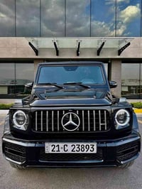 G class 2015 ‎السياره فول مواصفات داخلها لونين ابيض واسود مغلفه بالكام...