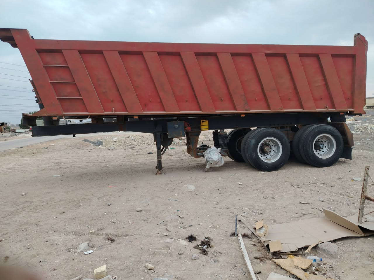 سلام عليكم عربانه المانيه للبيع تخم تاير ربطه 16 دناكير 16 عربانه نضيفه جاهزه للعمل مكانه البصره السعر 160 وبيها مجال للشراي لاستفسار *********** ***********
