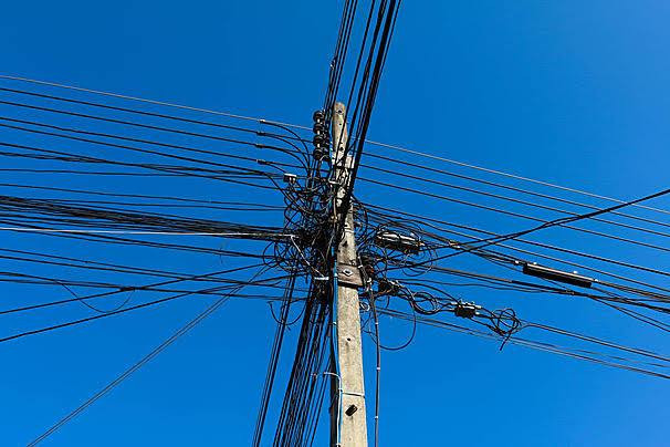 صوفي الآوسي

  تأسيس كهربائي  // من مولد إلى البيت سحب جديد
 تسليك صفير.. و.. نحاس  والقطع  + الطبك
وكافت انواع الوايرات

📞
***********
***********

ملاحظه / داخل جبله فقط  📌

بكل مكان متواجدين كهربائيين درجه اولى
