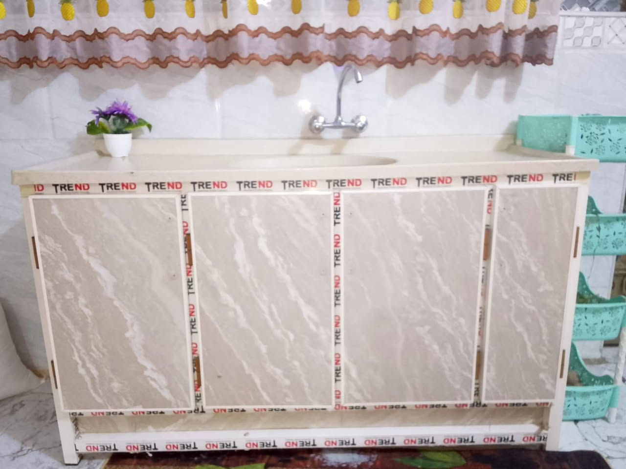 سلام عليكم من رخصت مدير الكروب
كاونتر البيع جديد مستخدم قليل سعر 650وبيهه مجال 
***********
