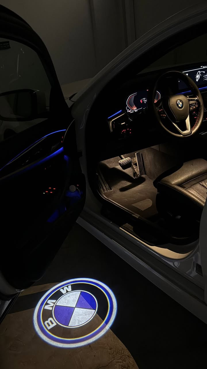 لد ترحيب باب بلادي / بي ام / 
(جميع السيارات متوفر وجميع الموديلات ) فيشة بفيشة . بدون لا تحوير  ولا زلغ واير . وصل ضمان مع المنتج وفحص  امام المندوب للحجز ***********
