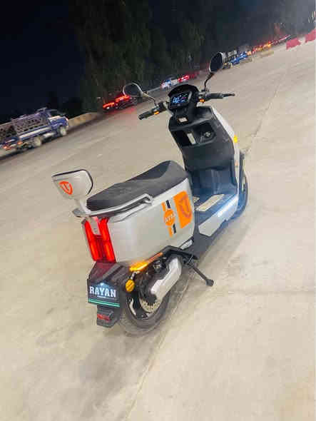 سلام عليكم 
دراجه ريان وحش الكون جديده كلش
ماشيه 400 كيلو 
مكان الدراجة بغداد 
السعر مليون وبيها مجال
 ‭0787 075 9296‬ بغداد
