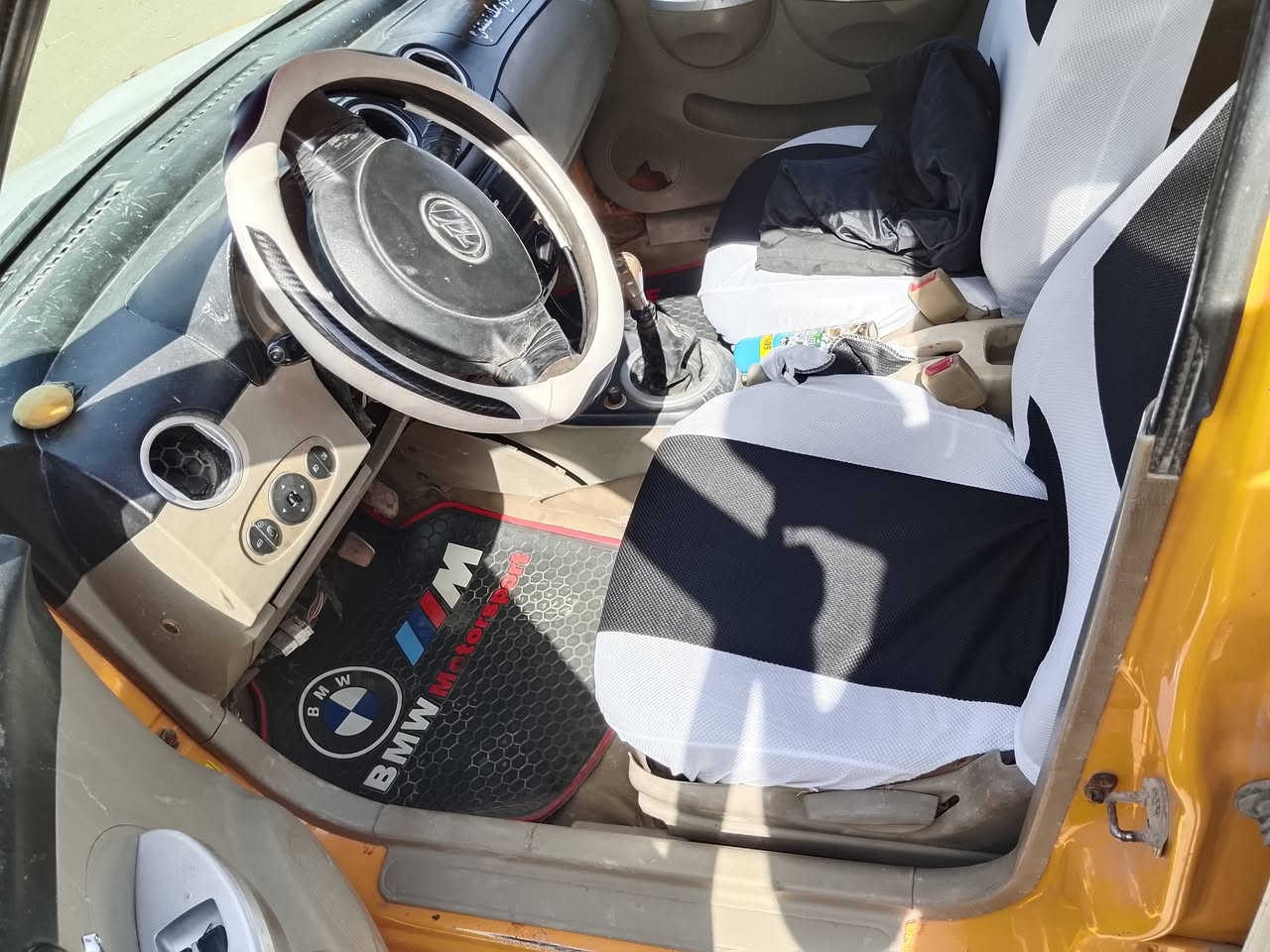 للبيع ليفان رقم قادسيه كير مكينه حداديه تخم تاير خير من الله مالكه شرعي بديوانيه مكان سياره حله المركز السعر 17 ورقه الاتصال ***********
