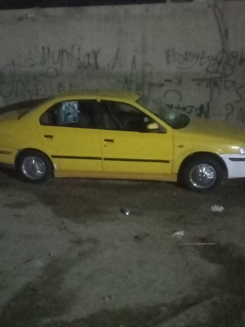 سلام عليكم سمند للبيع مديل 9مكفوله. سياره تطلع بيها تراي وين ما يعجبك سياره مال جناي السعر 15قفل بدون عمله  اتصل***********الي مو شراي لا يتعبني مكان نجف
