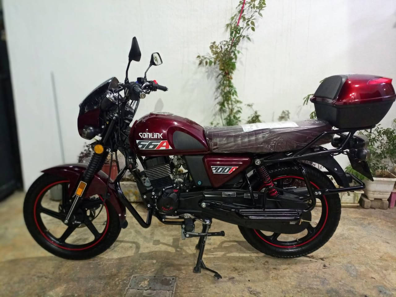 ‏سلام عليكم ورحمه الله وبركاته 🖐️
‏
‏DAYUNSONLiNK 200✓🦅🦅
‏
‏للبيع دايوان ابوكله شريكة سونيك ماكس زيرو💥💥 
‏موديل 2024 بعد جديد ماشي كلش قليل ✅
‏منفيس كامل📝 سويجات🔑 كنترول بلادي شخال 📱
‏مستخدم قليل كلش 💯نشاط فول دراجه 🚀
‏دراجه فول مواصفات دشبول اليكتروني 🖥️
‏تحديث جديد بعد زيرو محرك 200 💥⚔️
‏سعر تعال خاص شراي خابرني 📞 
‏
مكاني كركوك ❤️ 

‏***********
‏***********
