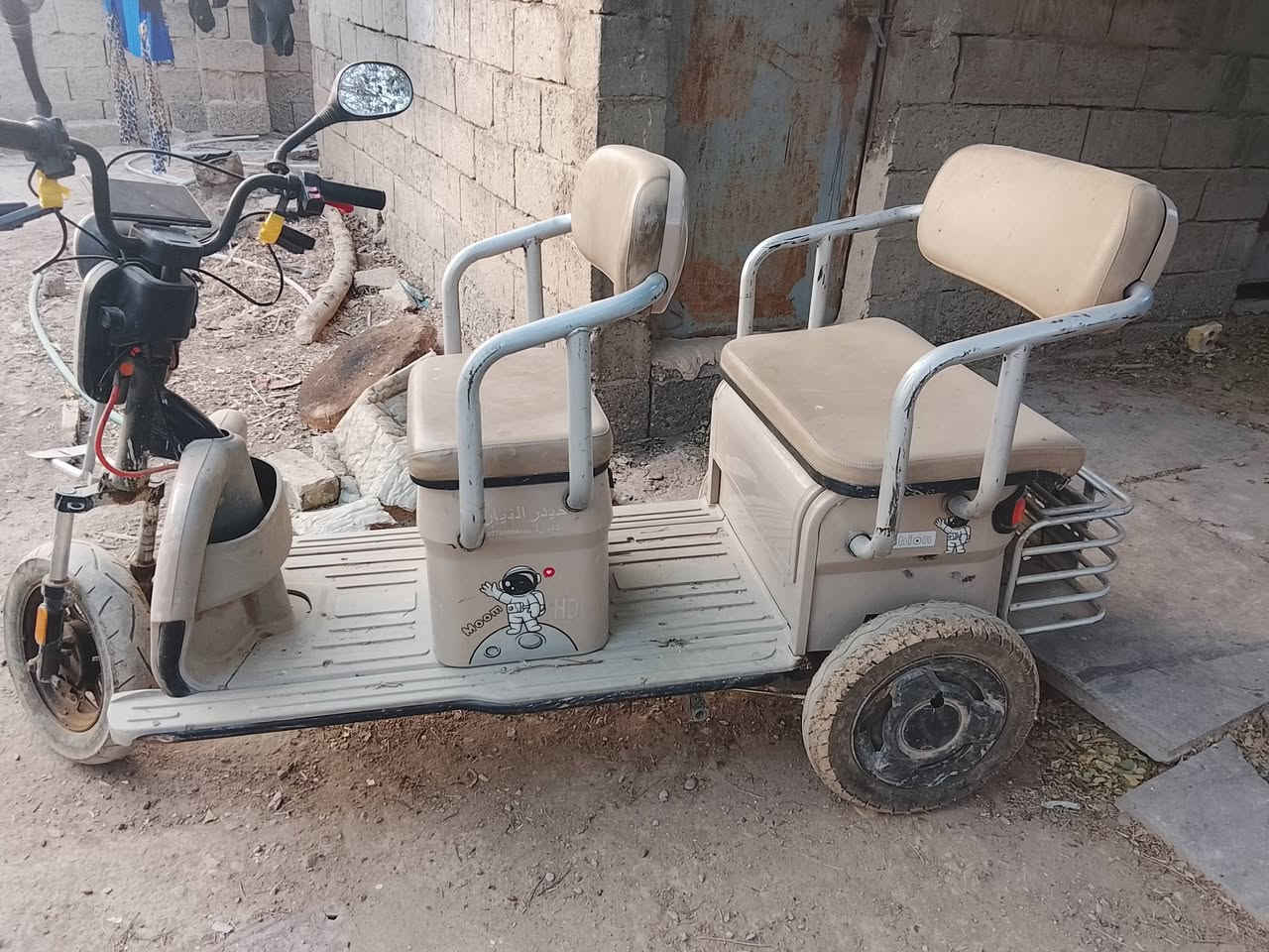 السلام عليكم متاح دراجه شحن نضيفه كلش ما بيها نقوصات بس تبديل جعمره مال تاير بس يطلع صوت  وجاملاغات موجودات و المكان بغداد زعفرانيه معسكر رشيد للاستفسار الاتصال على الرقم التالي فقط واتساب سعرها ٤٠٠وبيها مجال ***********
