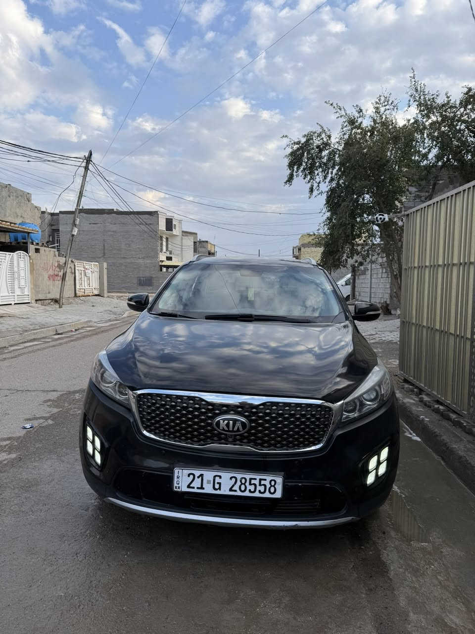 السلام عليكم البيع كيه سورنتو موديل ١٦ نص فول ٦ سلندر 7 اراكب  سعرها ١٤٢ وبيها مجال مكان السياره بغداد المحموديه بسمي السياره تحويل ثاني يوم ***********
