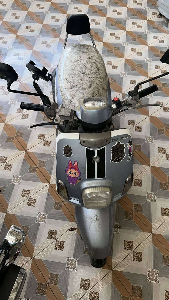 سلام عليكم للبيع دراجه بوليس نضيفه موديل 2008 دراجه ختم واحد كله بلاد كابريتر بلاد  سلف شرط شلعه معدل فول عنوان بعقوبة تقاطع القدس رقم *********** سعر 750 بيه مجال اتصل تدلل
