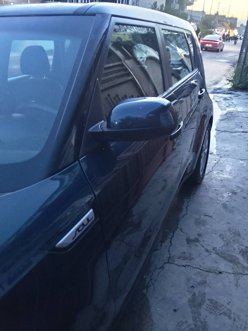 السلام عليكم
سيارة كيا صول 
موديل 2017
وارد امريكي 
محرك 2000 GDI
تحكم ستيرن 
رقم انكليزي 
العنوان بغداد البياع
للاستفسار الاتصال على الرقم 
***********
السعر 108
