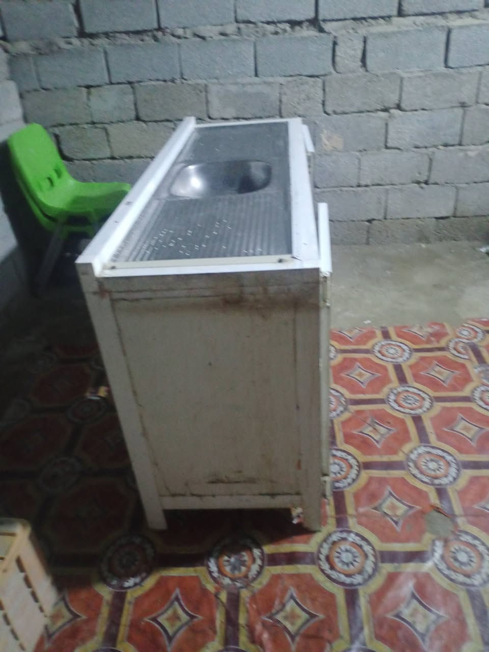 السلام عليكم سنك متر ونص بس عوزه بيبان كلشي ما بي السعر 505 وبي مجال رقمي ***********
