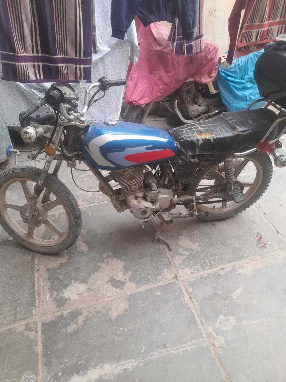 للبيع طافيه ماعرف شبيها ابيع كوم حديد مكاني مدينه الصدر


**إذا كنت صاحب هذا الإعلان وتريد حذفه لأي سبب، رجاءا أرسل رسالة إلى الدعم الفني**